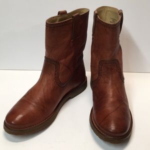 NEW Frye Leather Boots